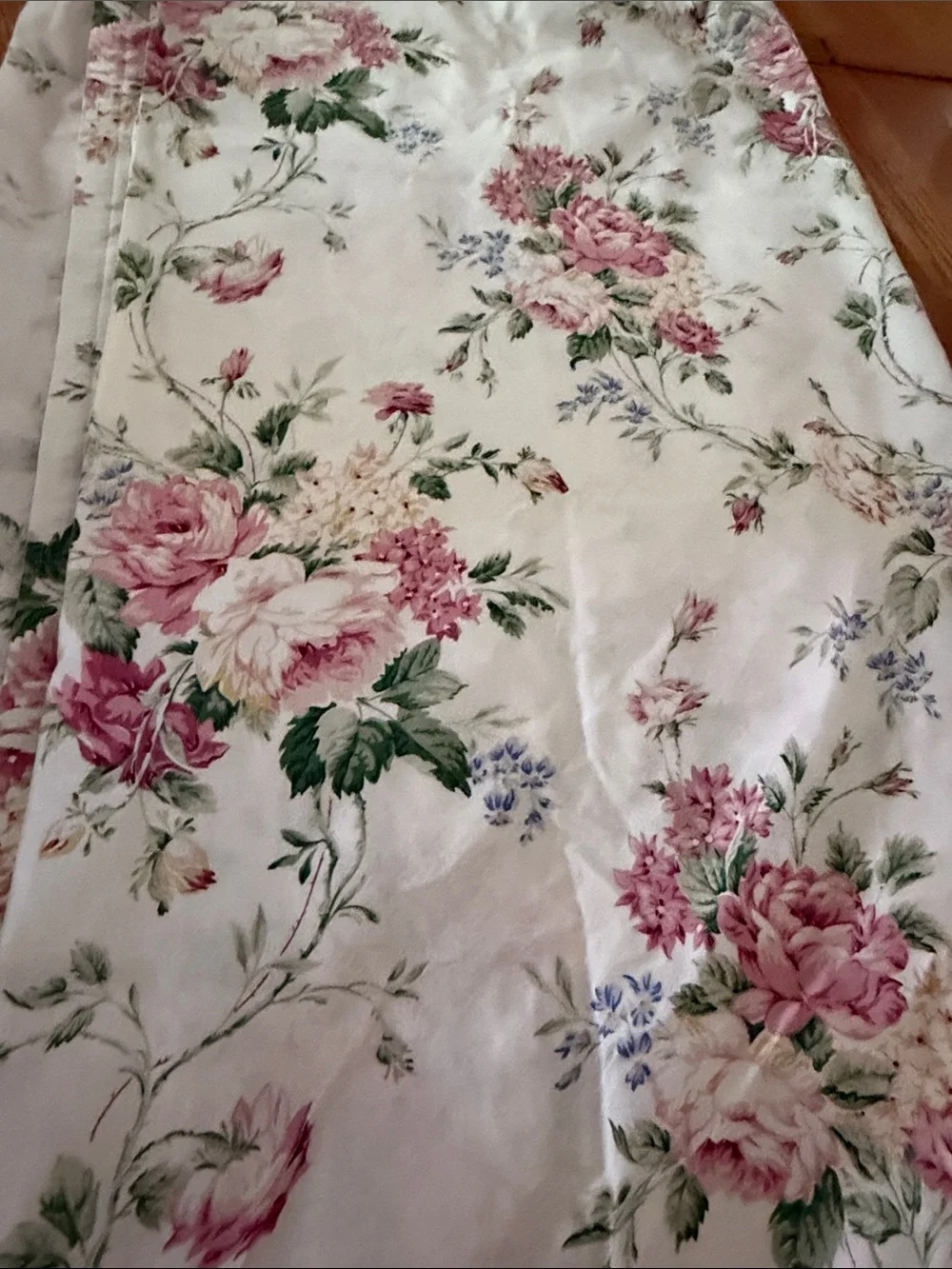 Waverly vintage close up